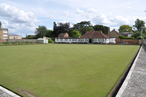 Banbury Chestnuts Bowling Club 2 Medium